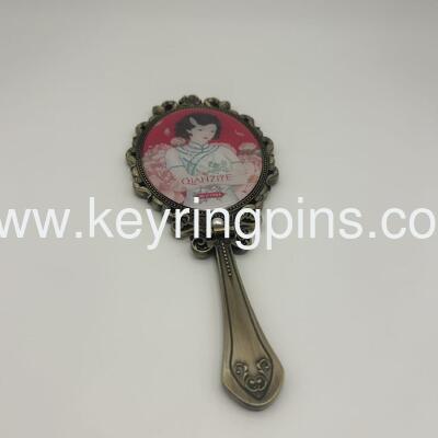 Magnet small size folding makeup mirror, Metal cosmetic mirror for sale