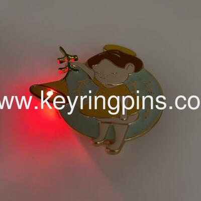 Custom LED pin badge Fashional Promotional Cheap Led Badge lapel pin