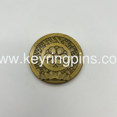 Customized Starbucks Mermaid Logo Metal Commemorative Badge / Coin,The overall color is antique bronze and it is in an oval shape.