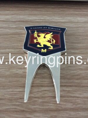 Custom logo golf accessory golf pitchfork and ball marker made of zinc alloy brass and iron with multiple plating options