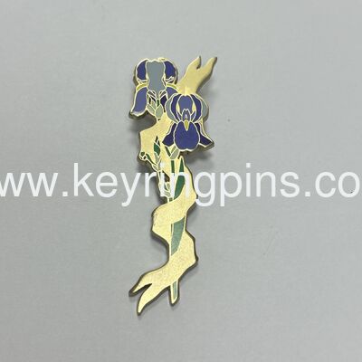 Elegant Iris Flower Enamel Pin, Vintage Gold Tone Floral Lapel Pin, Nature Inspired Metal Badge for Garden Lovers