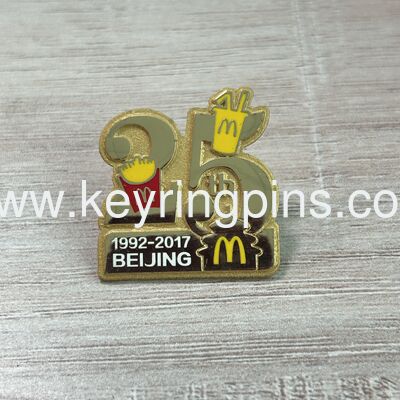 Vintage Style Big Bird HMMM Enamel badge pin, Sesame Street Collectible pins for Fans
