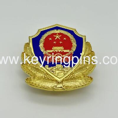 Good price Chinese National Emblem Shield Enamel Pin, Golden Wreath Patriotic Lapel Pin, Collectible Badge オンライン